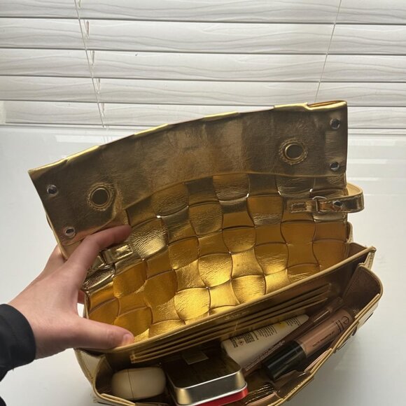 Neiman Marcus Chunli Gold Woven Evening Bag - Picture 5 of 6